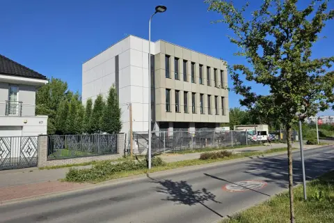 Ile kosztuje budowa bloku mieszkalnego? Zaskakujące ceny i czynniki wpływające na koszty