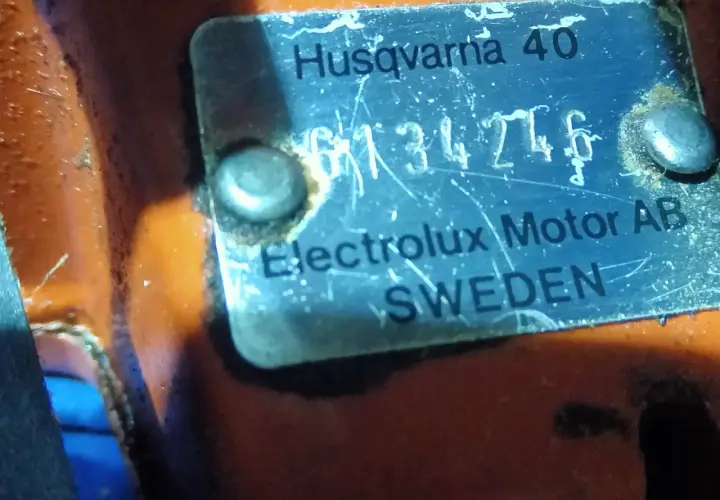 Jak sprawdzić rok produkcji pilarki Husqvarna i uniknąć problemów