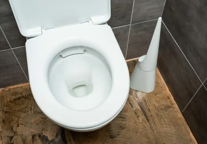 Ile kosztuje montaż WC? Sprawdź, jak uniknąć ukrytych kosztów i zaoszczędzić