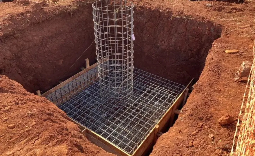 Ile kosztuje fundament pod dom? Sprawdź, jak uniknąć wysokich kosztów budowy