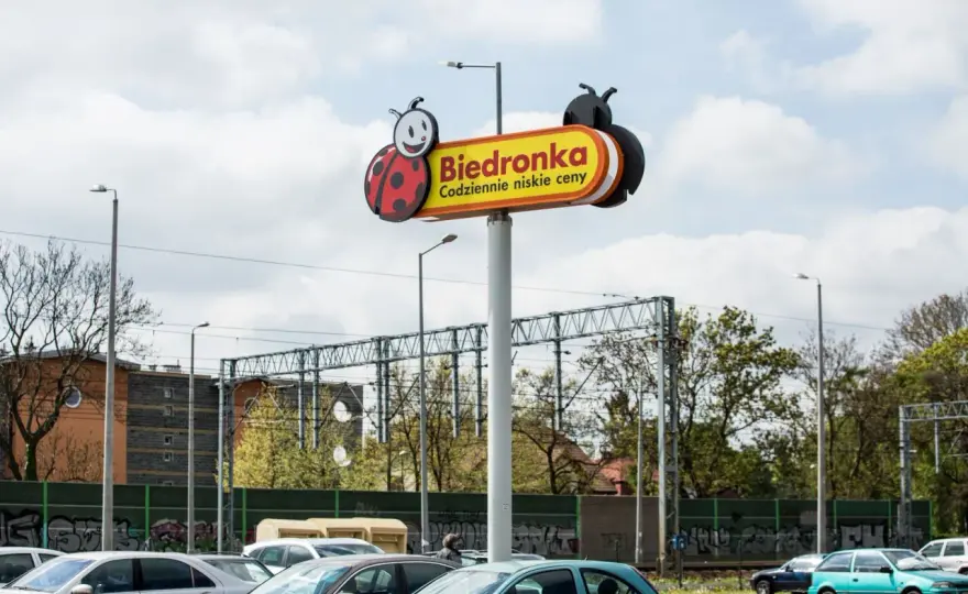 Ile kosztuje budowa Biedronki? Sprawdź ukryte wydatki i koszty